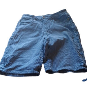 SEVEN Striped Bermuda shorts, perfect for summer! Size 4.Cute silver accents.